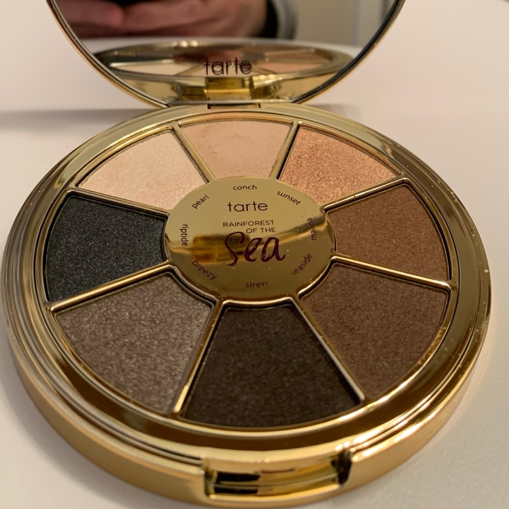 Tarte rainforest of the sea palette